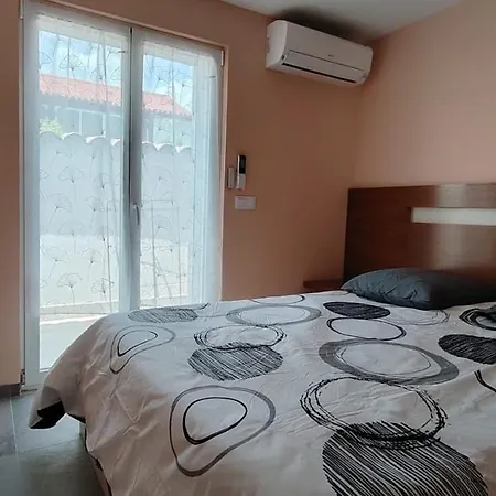 Villa Des Salins A *
